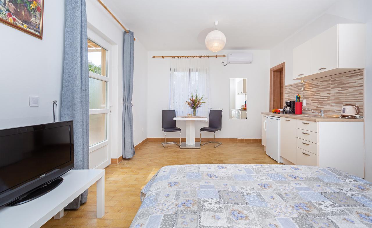 Apartments Elica Donje Čelo エクステリア 写真